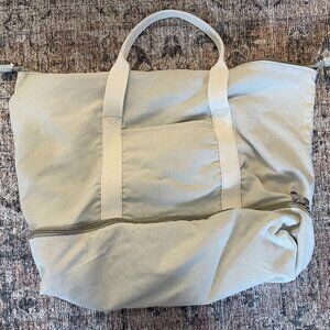 Lo & Sons Catalina Weekender Bag